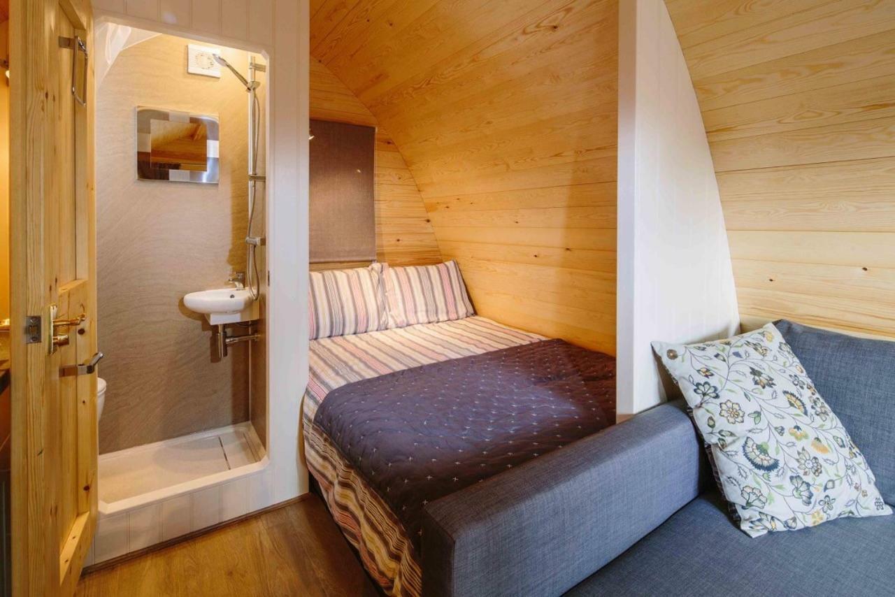 Mallow Glamping Pod 切尔滕纳姆 外观 照片